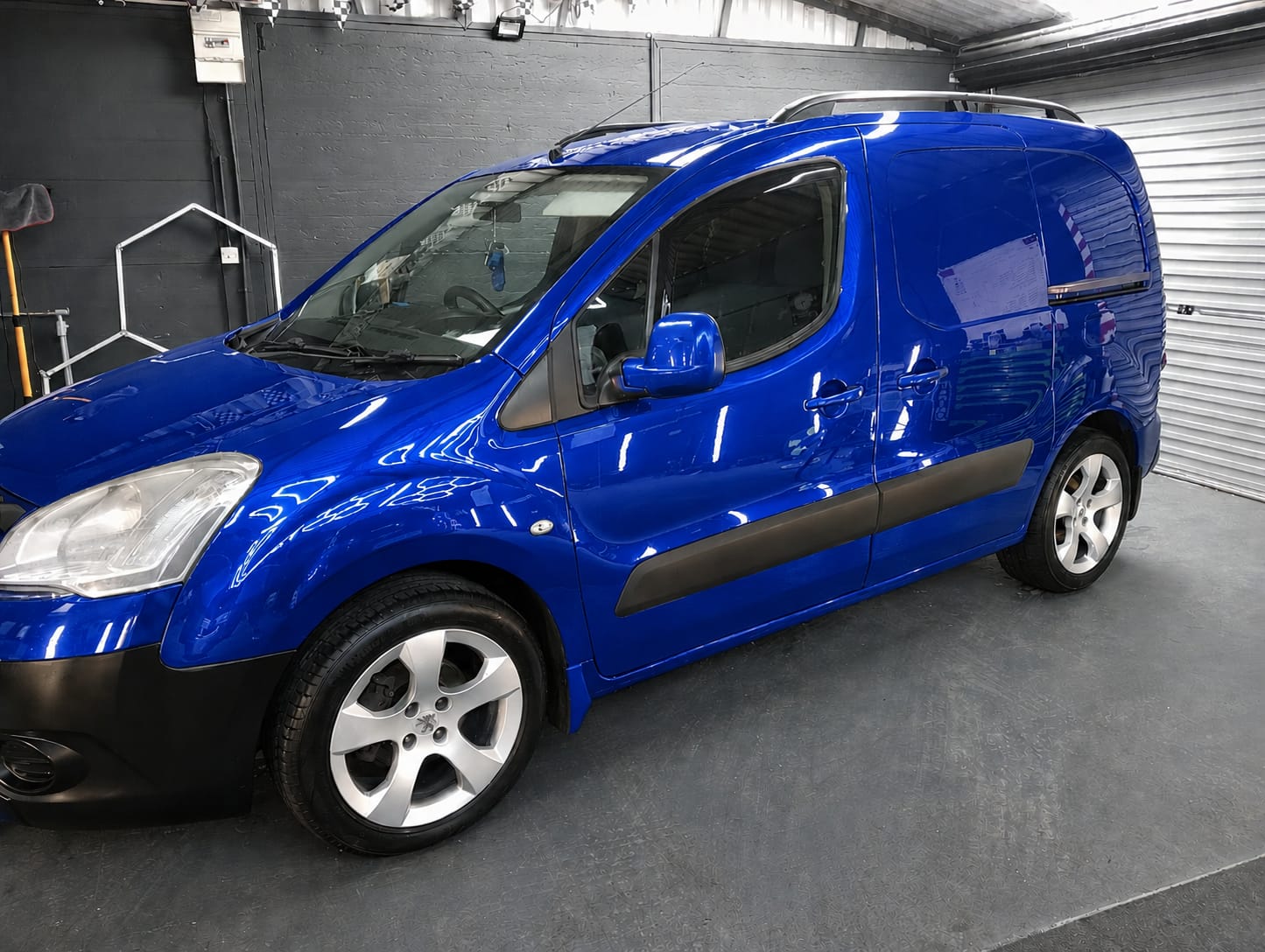Vehicle detailing at Tyra Car Care Armagh